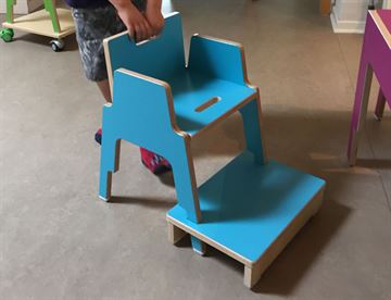 Frigg Fodskammel - Stabelbare møbler til børn