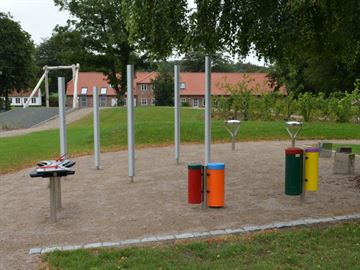 Emperor Chimes, klokkespil bestående af tonerør - Sjovt udendørs musikinstrument til legepladsen mm.