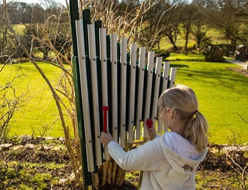 Cherub Chime HD - Udendørs musikinstrument til inkluderende uderum, sansehaver mv.