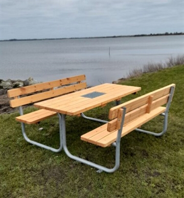 Dobbelt eller single grillrist monteret i bordplade på bord/bænkesæt (6 planker)