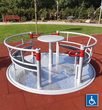 Yugo 2 karrusel til kørestolsbrugere - Inkluderende legeplads