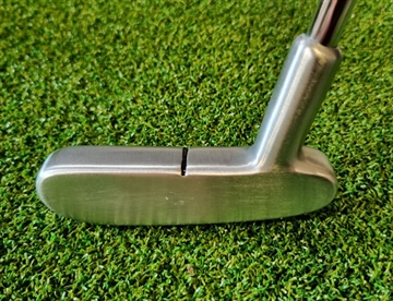 Minigolf køller m. stålhoved og sigte mærke, 10 stk. 
