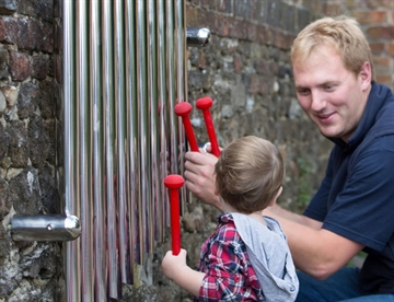 Mirrow Chimes - Udendørs musikinstrument til inkluderende uderum
