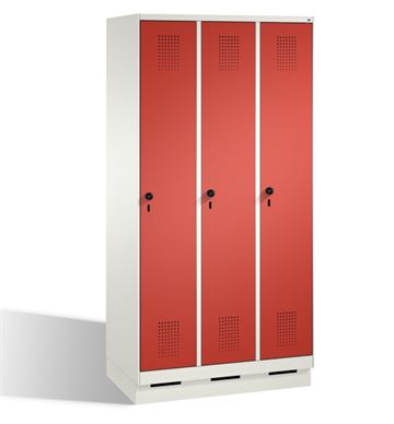 Omklædningsskab Evolo Plus med sokkel 3 rum B 90 cm