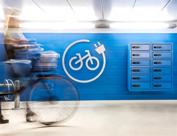 Opladerskab til cykelbatterier m. digitallås - speciallavet til kunde (Lyngby Station)