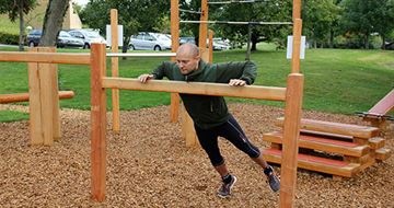 Bom til styrketræning og udstrækning - Træningsredskaber i træ