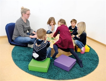 Sitzfix gulvstol med justerbart ryglæn - mange anvendelser ude og inde