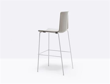 Tweet højstol / barstol i italiensk design fra Pedrali - Stabelbar