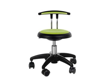 Star taburet / stol low med T-ryg - her med grøn stamskind og hjul