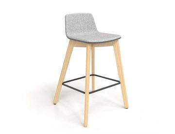 Twist&SIT barstol med ben i træ - dansk design
