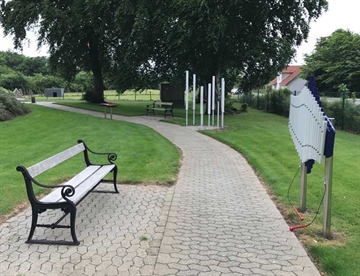 Sonora - udendørs musikinstrument til inkluderende uderum