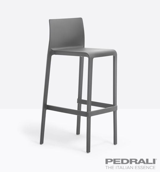 Volt stabelbar barstol fra Pedrali 