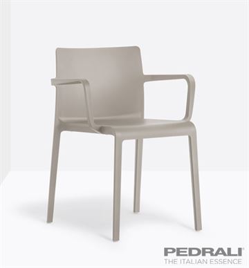 Volt stabelstol med armlæn. Italiensk design fra Pedrali